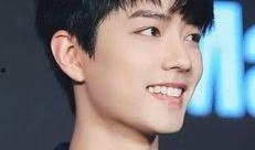 最新娱乐爆料肖战,神秘恋情引热议，粉丝纷纷猜测